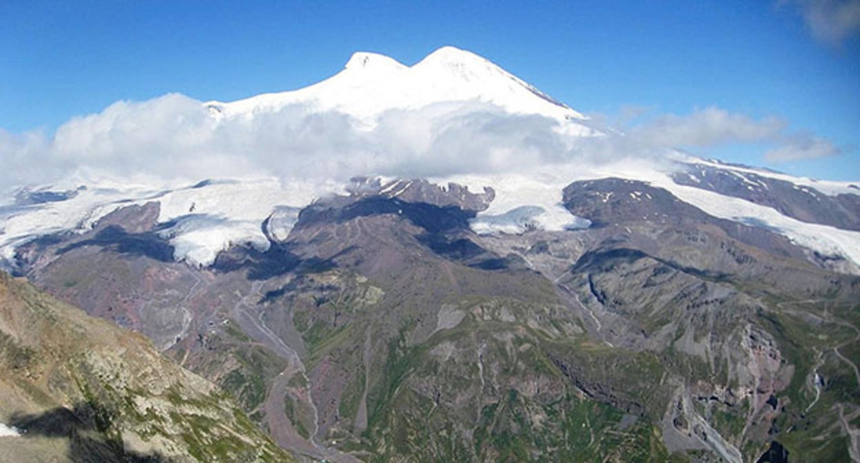 Национальный парк "Приэльбрусье". Фото: Jason Blue-Smith https://ru.wikipedia.org/