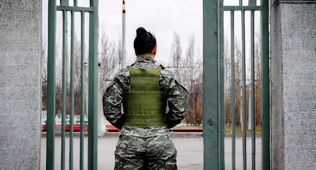 Военный на СВО. Иллюстрация создана "Кавказским узлом" с помощью ИИ в программе Copilot