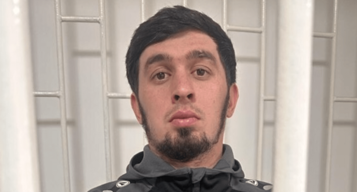 Мансур Мовлаев. Скриншот фото из Instagram (деятельность компании Meta, владеющей соцсетью, запрещена в России) адвоката Мурата Адама от 10.06.25, https://www.instagram.com/p/DKuWX__Coew/?img_index=1 