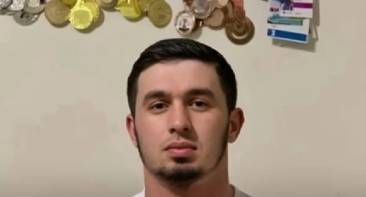 Мансур Мовлаев. Скриншот фото со страницы его адвоката Мурата Адама в Instagram https://www.instagram.com/p/DKpeejYC1fR/ (деятельность компании Meta, владеющей соцсетью, запрещена в России).