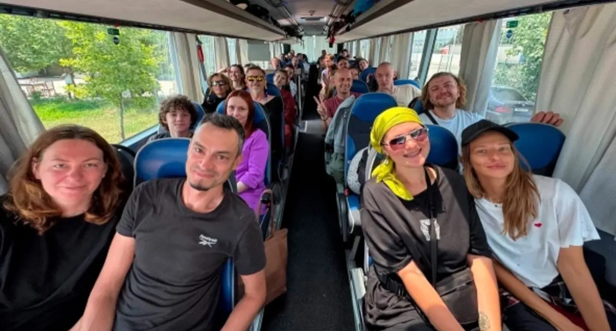 Эвакуация россиян из Ирана. Фото: Посольство РФ в Азербайджане 