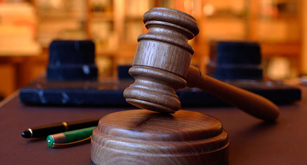 Судейский молоток. Фото: Jiri Hubatka/Instagram 