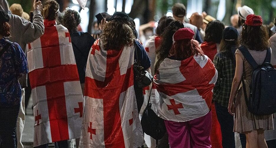 Протестующие в Тбилиси, 7 июля 2025 года. Фото: Мариам Кавшбая / Publika