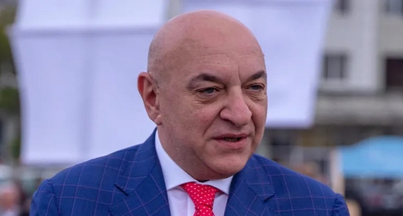 Алекси Ахвледиани. Фото: "Интерпрессньюс" https://www.interpressnews.ge/ru/article/169566-prokuratura-prediavila-obvinenie-aleksi-akhvlediani