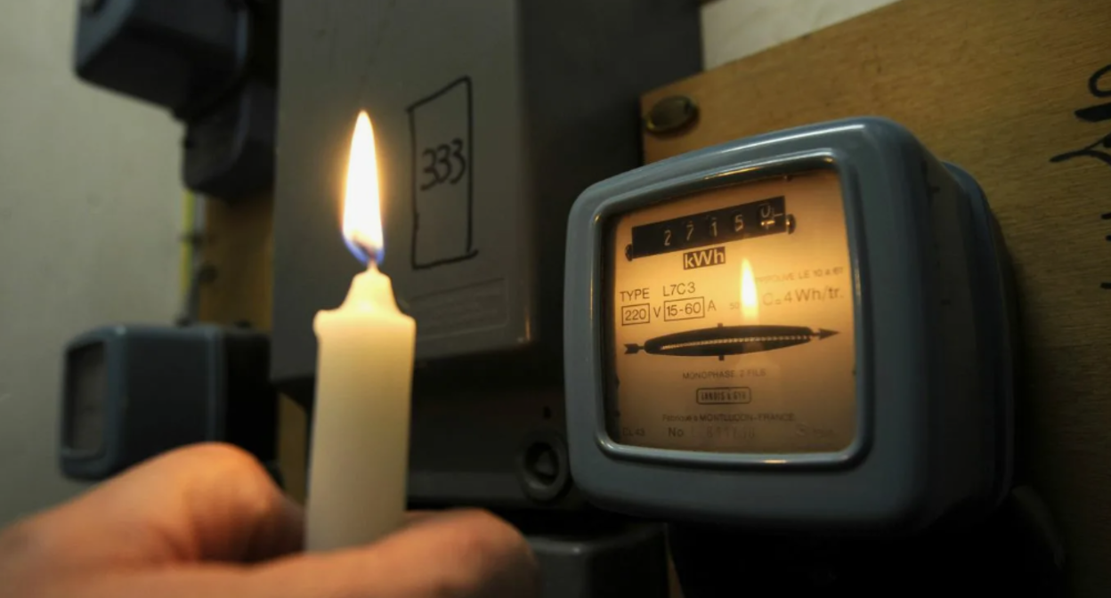 Отсутствие света. Скриншот фото https://news.1777.ru/83330-2-iyunya-neskolko-ulic-stavropolya-ostanutsya-bez-sveta