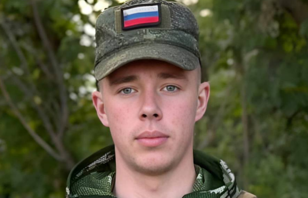 Максим Гесс. Скриншот фото из Telegram-канала администрации Кировского округа от 24.08.25, https://t.me/akgo_18/19323