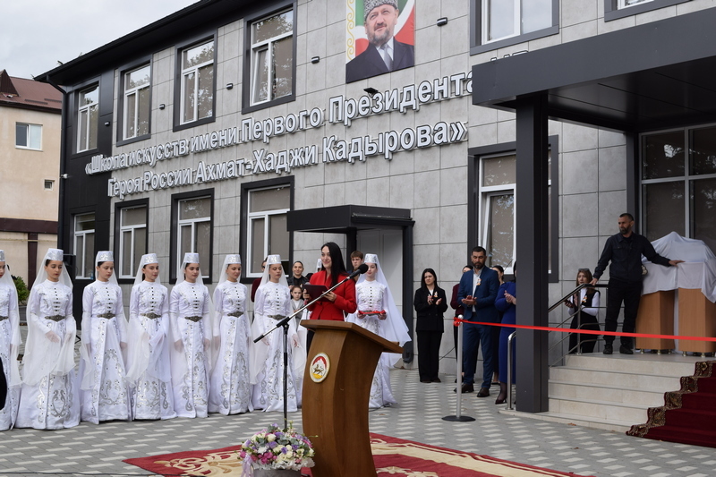 Открытие школы имени Кадырова в Цхинвале. Фото: пресс-служба президента Южной Осетии / presidentruo.org