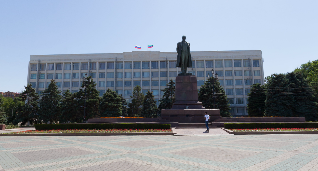 Мэрия Махачкалы. Фото: Аль-Гимравий https://ru.m.wikipedia.org/