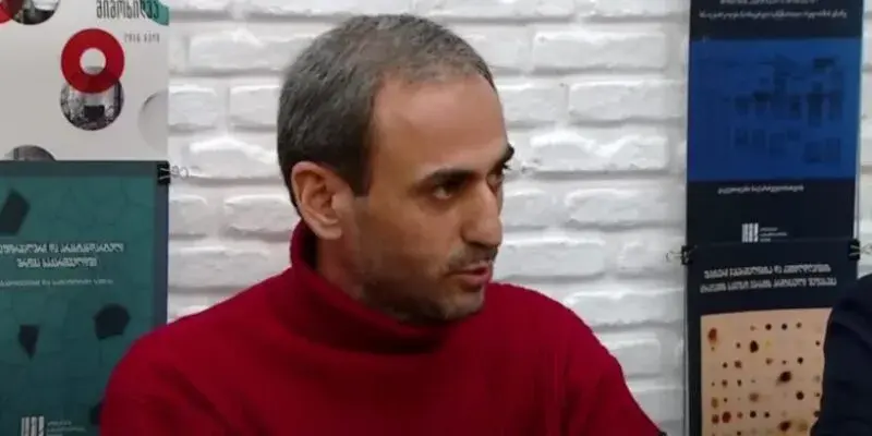 Афган Садыгов. Фото: IPN https://sovanews.tv/2025/10/23/advokat-afgan-sadygov-byl-zaderzhan-v-administrativnom-poryadke/