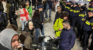 Участники акции протеста в Тбилиси. 20 ноября 2025 г. Фото: Lorena Beria/Netgazeti https://t.me/Tbilisi_life/43549