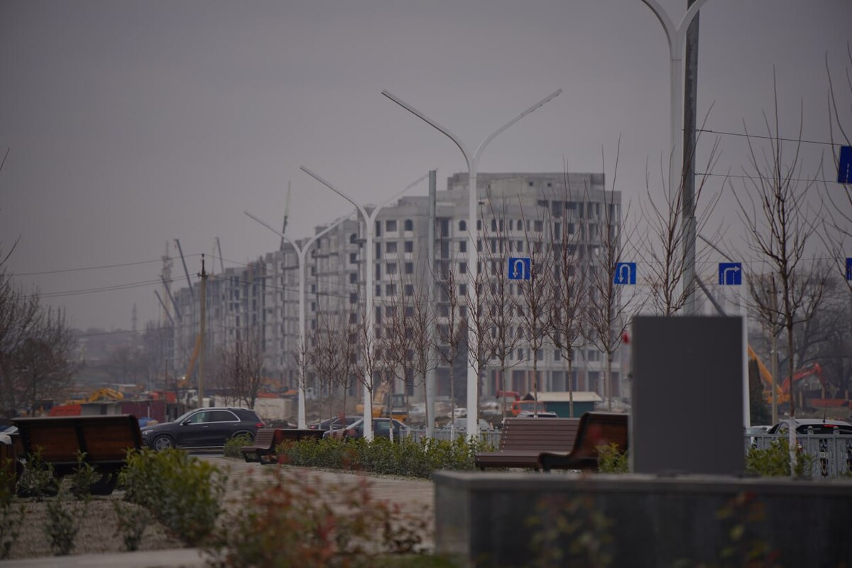 Новостройки в Путинском районе Грозного. Фото: https://chechnyatoday.com/news/384392