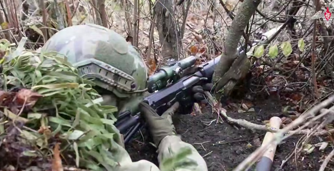 Российский военный. Стоп-кадр видео Минобороны России от 07.12.25, https://t.me/mod_russia/59199.