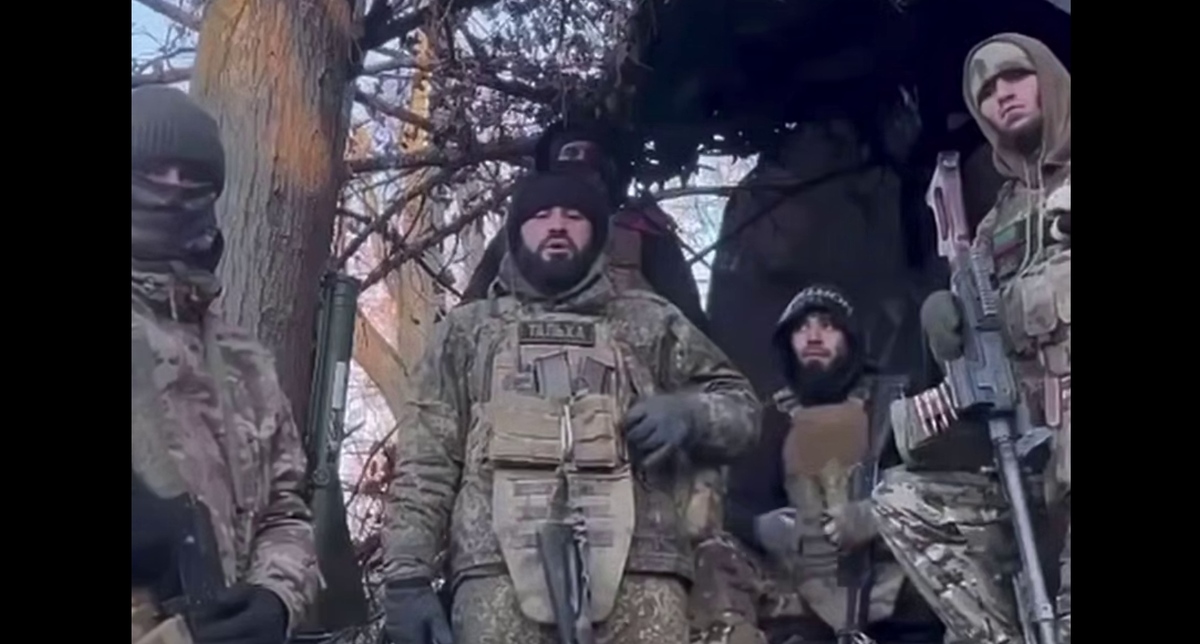 Кадр обращения бойцов к главе Дагестана https://t.me/chernovik/92032
