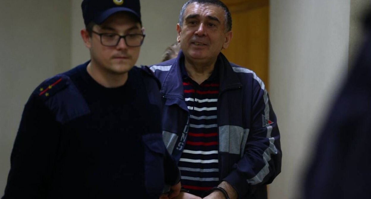 Шахин Шыхлински. https://minval.az/news/124513371