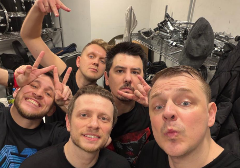 Anacondaz. Скриншот фото из Telegram-канала группы от 19.02.26, https://t.me/anacondaz_official/2583.