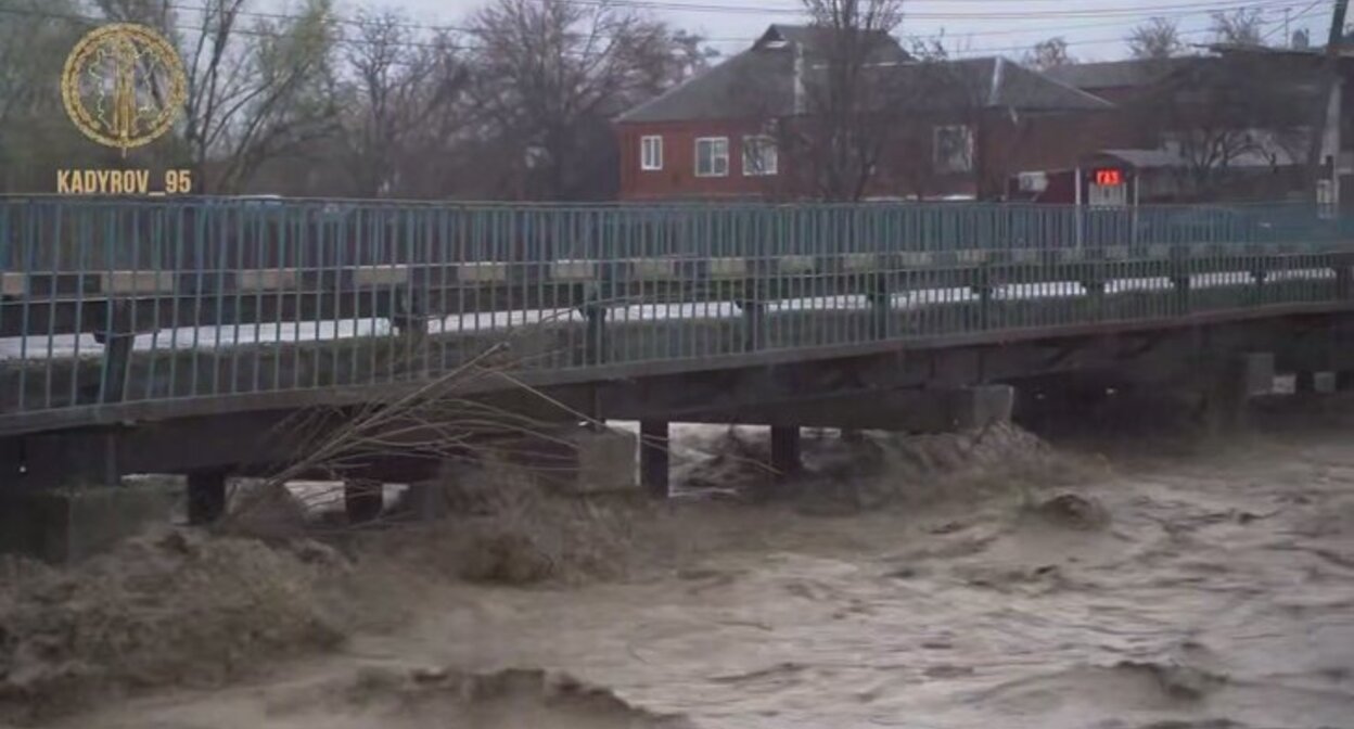 Паводок в Чечне. Фото: телеграм-канал Kadyrov_95
