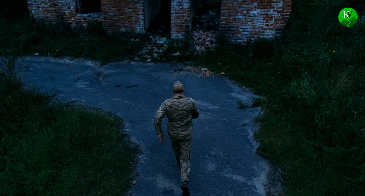 Военный на СВО. Иллюстрация создана «Кавказским узлом» с помощью ИИ в программе Copilot Военный на СВО. Иллюстрация создана «Кавказским узлом» с помощью ИИ в программе Copilot