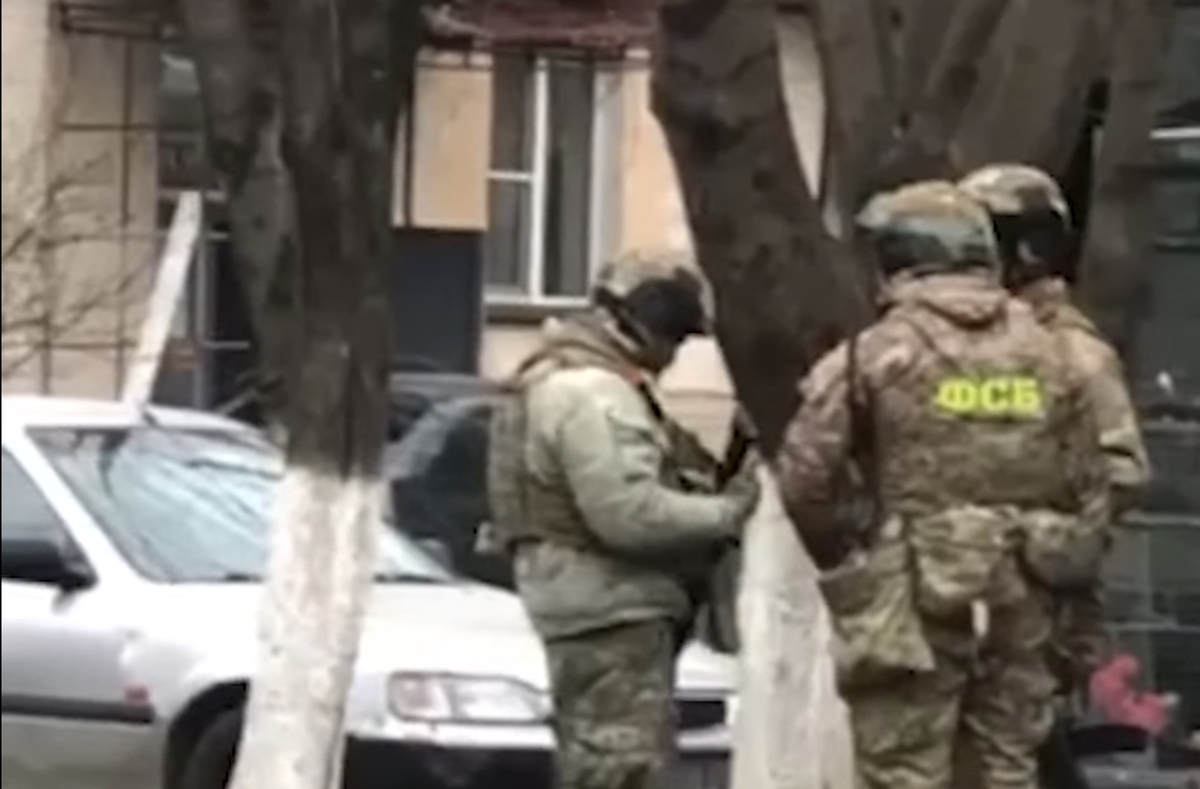 Спецоперация в Карабулаке, март 2024 года. Кадр видеосюжета RT
vkvideo.ru/video-40316705_456441265