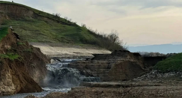 Геджухское водохранилище. Фото: https://riadagestan.ru/ Геджухское водохранилище. Фото: https://riadagestan.ru/