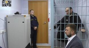 Рауф Арашуков (слева). Фото: Ленинский районный суд Оренбурга
