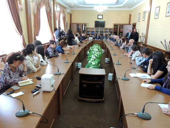 Участники встречи. Участники встречи.