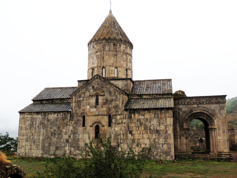 Монастырь Татев. Монастырь Татев.