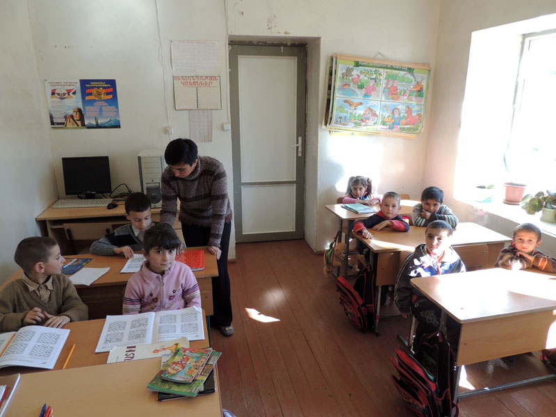 Диана Мкртумян, объединённый 1 и 3 класс.