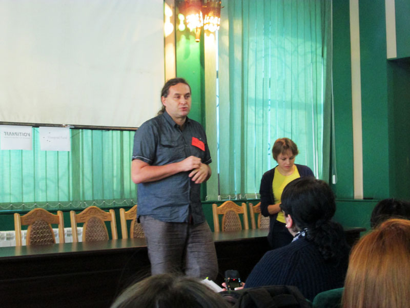 Представитель &laquo;Nesehnuti&raquo; Милан Штефанец. открытие мероприятия.