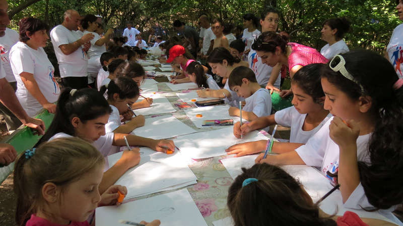  Задание детям моя семья, как я представляю своё будущее и мы в лагере.