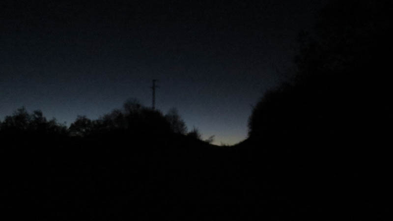 По дороге нас сопровождали леса, горы, которые вечером и ночью смотрелись по иному, как-то причудливо...