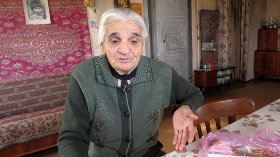 Армик Абрамян, беженка из Баку... Армик Абрамян, беженка из Баку...