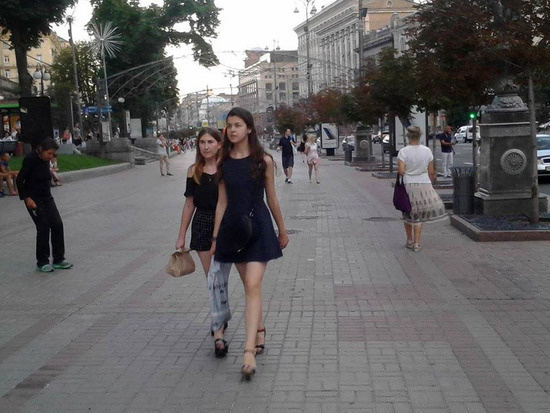 Уличные фотозарисовки- 1. Уличные фотозарисовки- 1.